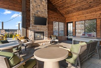 Outdoor lounge